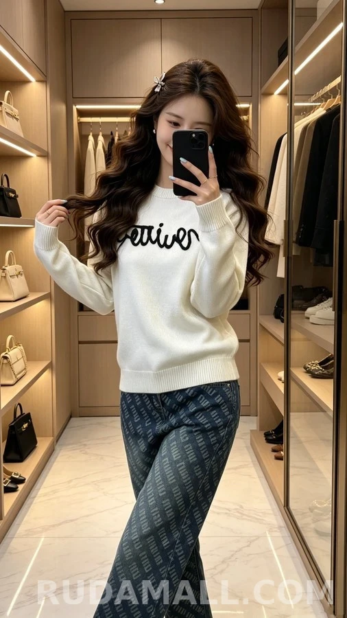 루이비통 루이비통 필기체 로고 니트 스웨터 상세 이미지