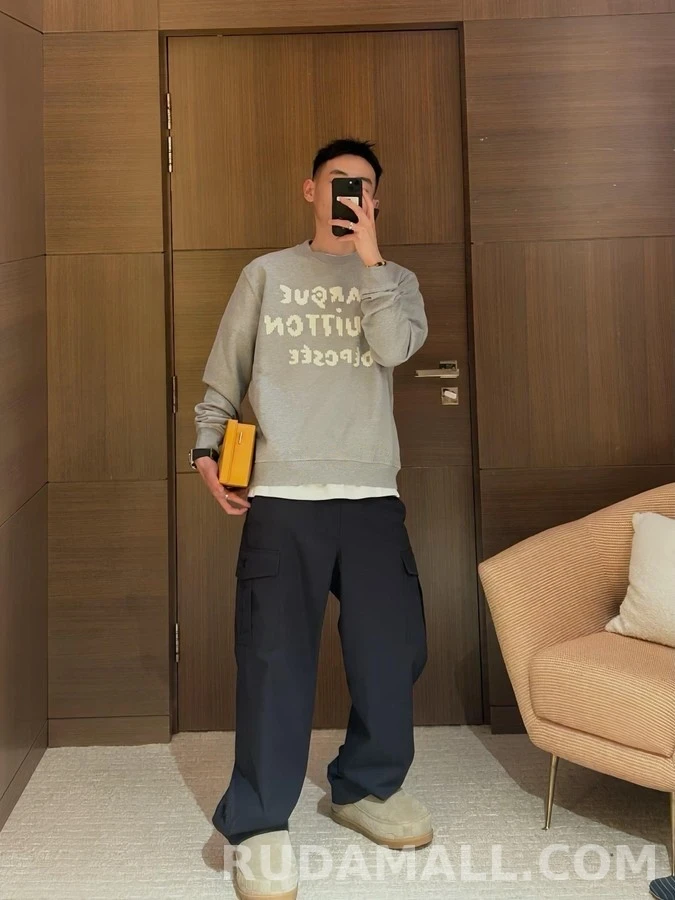 루이비통 루이비통 Marque L.Vuitton Déposée 자수 맨투맨 상세 이미지