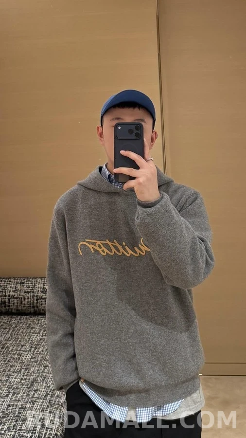 루이비통 루이비통 Vuitton 레더 레터링 후드 상세 이미지
