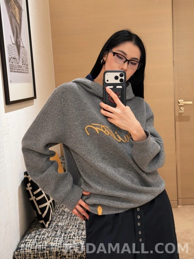 루이비통 루이비통 Vuitton 레더 레터링 후드 상세 이미지