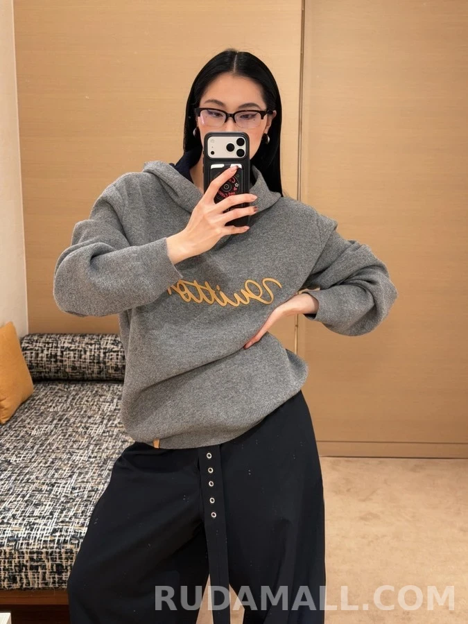 루이비통 루이비통 Vuitton 레더 레터링 후드 상세 이미지