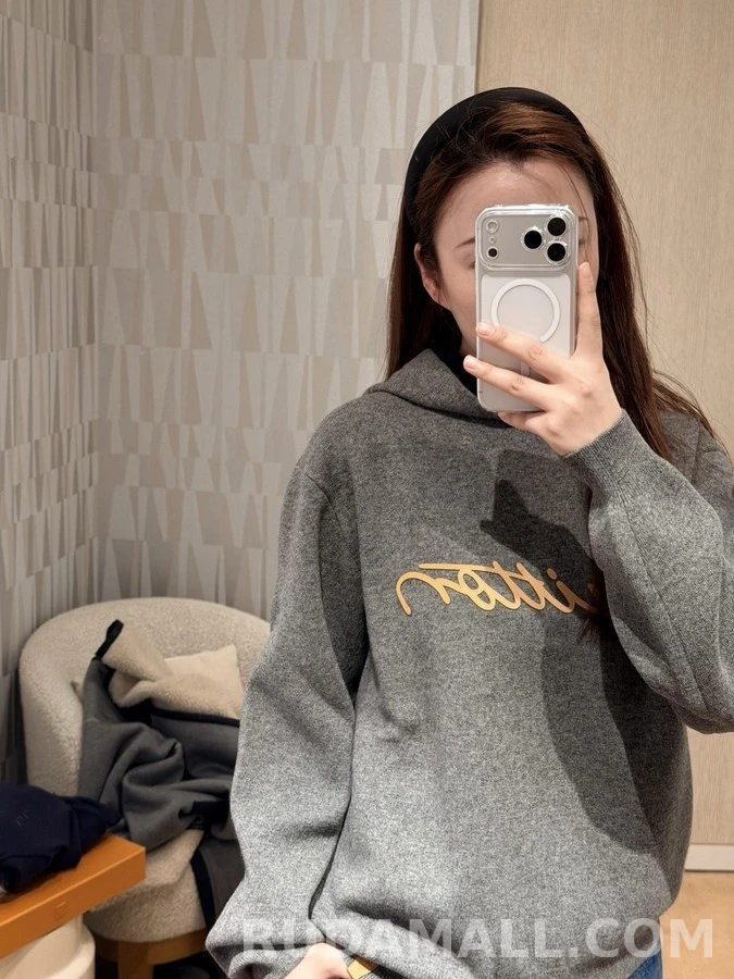 루이비통 루이비통 Vuitton 레더 레터링 후드 상세 이미지