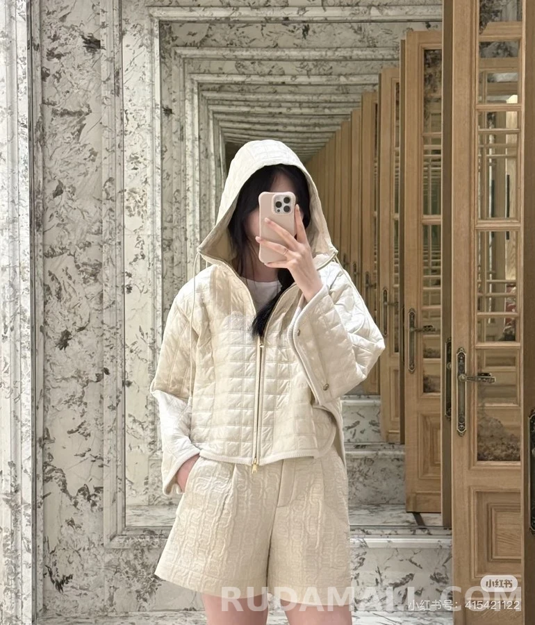 몽클레어 몽클레어 다이아 퀼팅 후드 패딩 상세 이미지