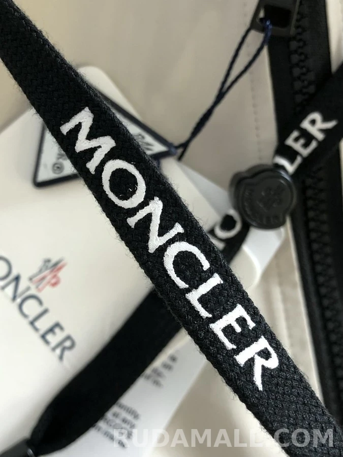 몽클레어 몽클레어 삼선 로고 후드 자켓 상세 이미지