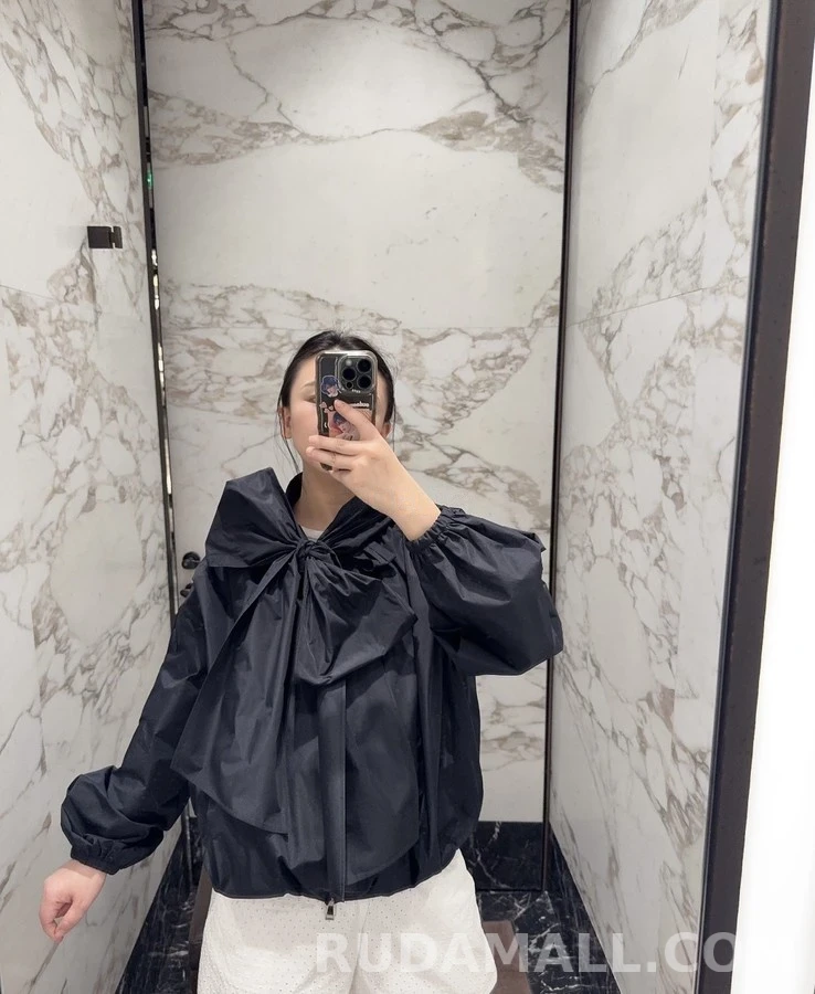 몽클레어 몽클레어 입체 리본 후드 자켓 상세 이미지