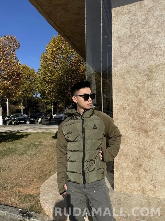 몽클레어 몽클레어 패치워크 다운 후드 집업 상세 이미지
