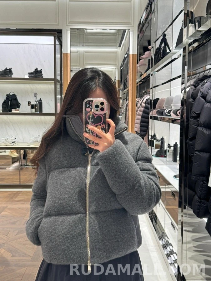 몽클레어 몽클레어 Breze 시리즈 숏 패딩 상세 이미지