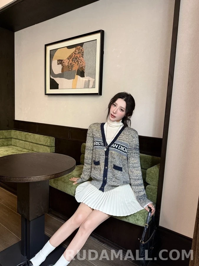 디올 디올 레터링 V넥 니트 가디건 상세 이미지