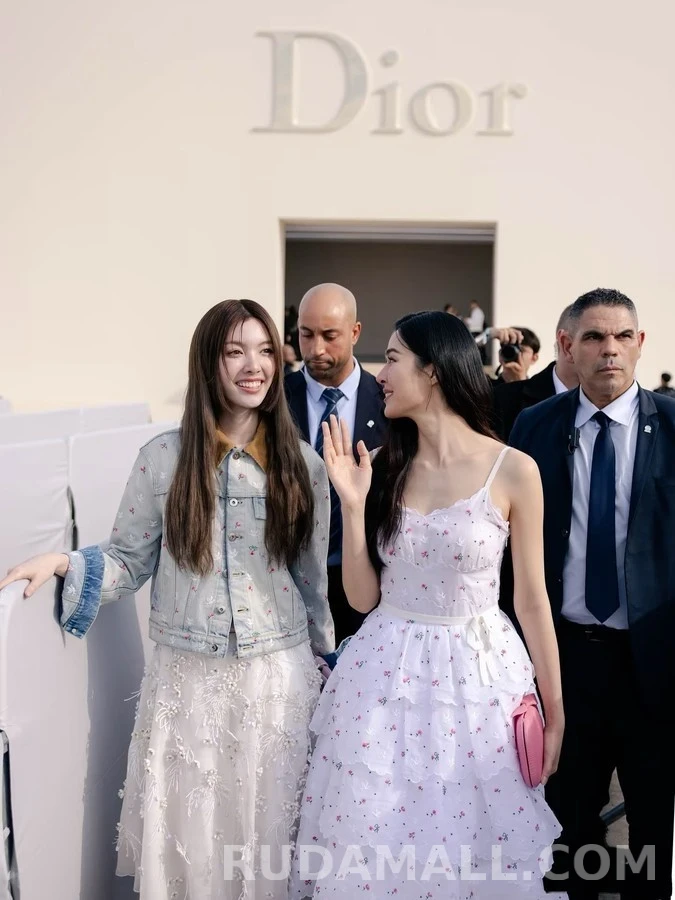 디올 디올 장미 자수 데님 자켓 상세 이미지