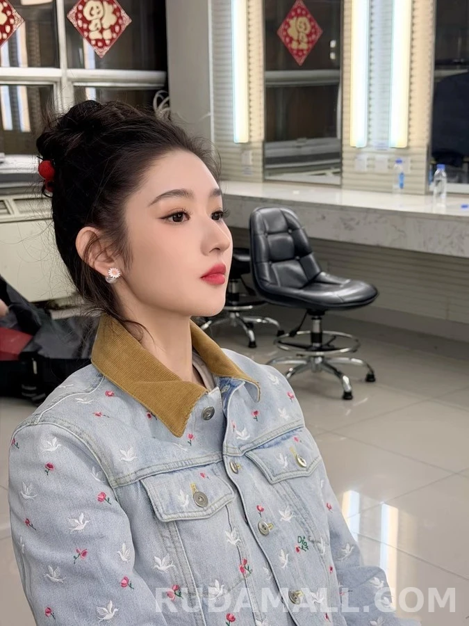 디올 디올 장미 자수 데님 자켓 상세 이미지