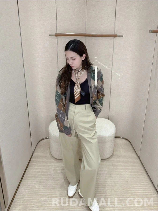 로로피아나 로로피아나 아가일 패턴 가디건 상세 이미지