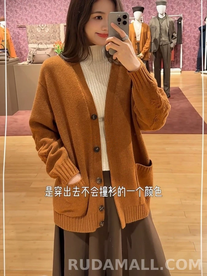 로로피아나 로로피아나 플라워 자수 브이넥 가디건 상세 이미지