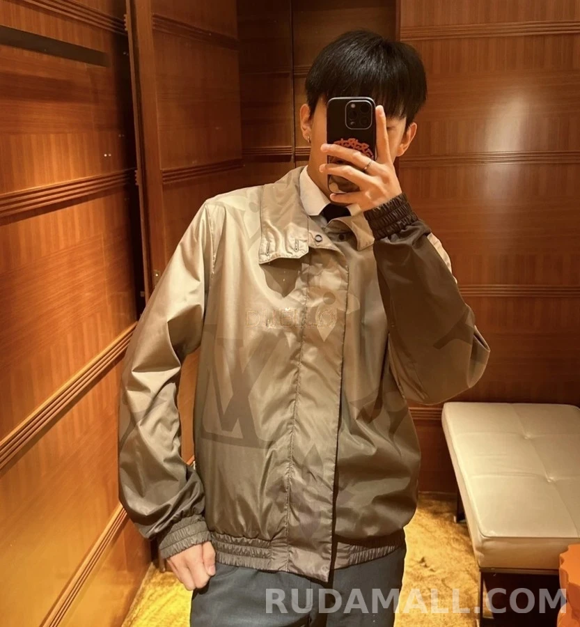 루이비통 루이비통 모노그램 그라데이션 자켓 상세 이미지