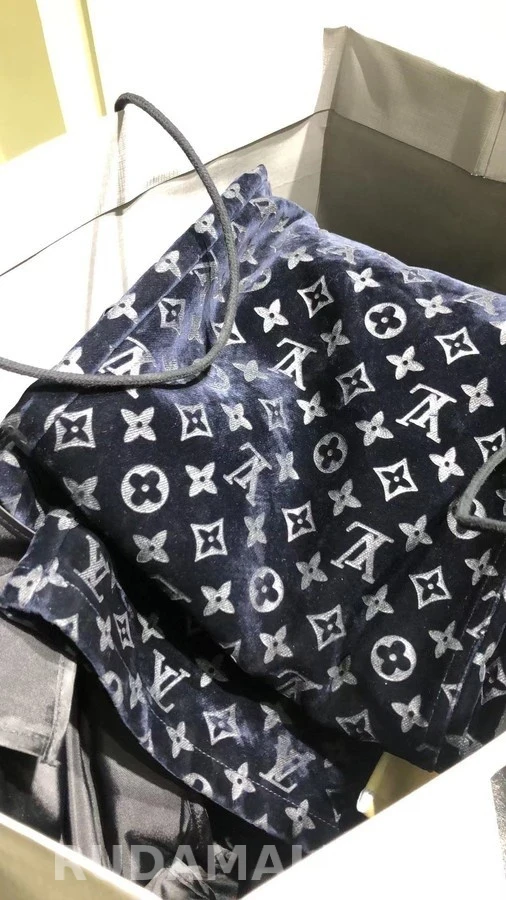 루이비통 루이비통 모노그램 블리치 플록 데님 팬츠 상세 이미지