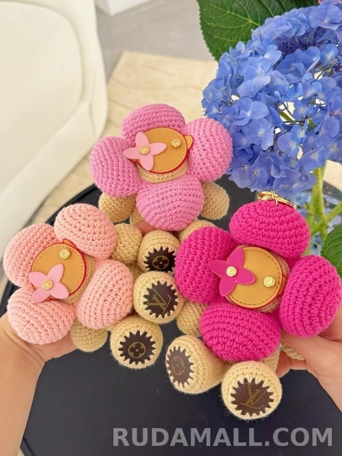 루이비통 루이비통 비비엔 크로셰 키링 상세 이미지