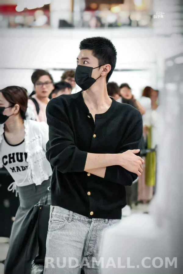 셀린느 셀린느 버튼 가디건 상세 이미지