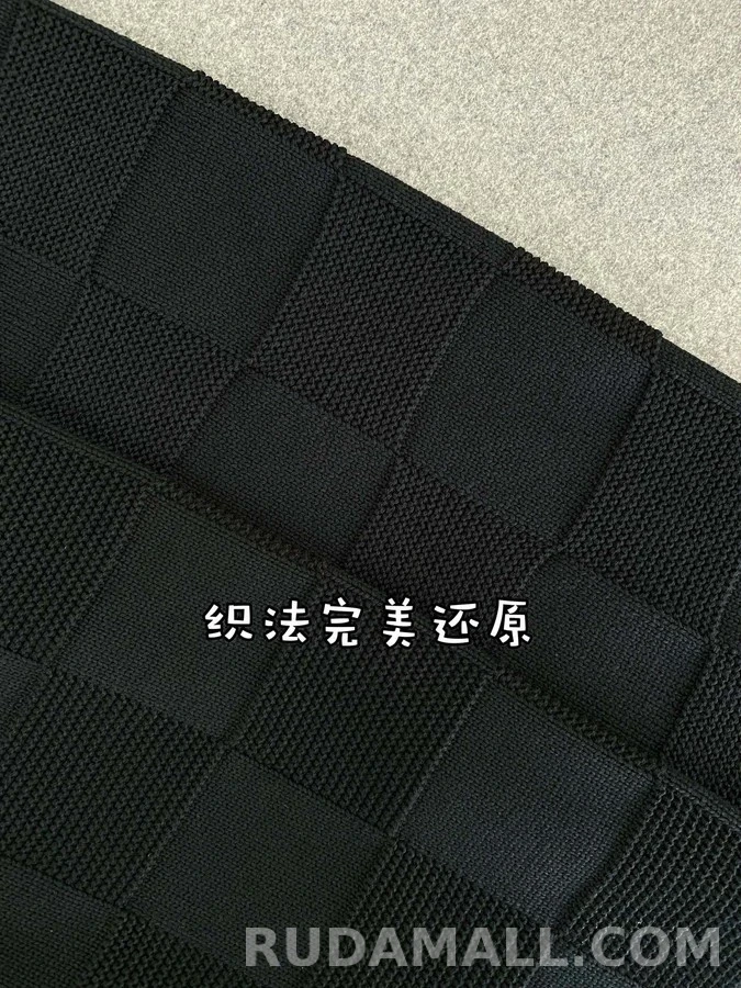 루이비통 루이비통 다미에 라운드넥 니트 상세 이미지