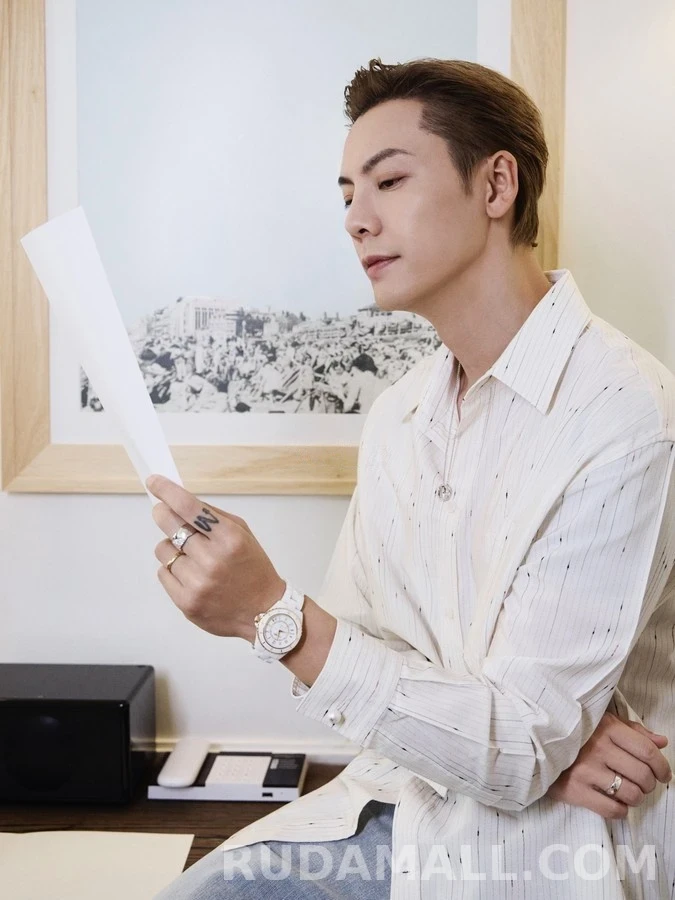 샤넬 샤넬 별점 자수 스트라이프 셔츠 상세 이미지