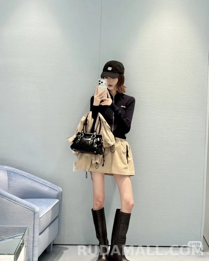 미우미우 미우미우 리브 조직 로고 하이넥 집업 셔츠 상세 이미지
