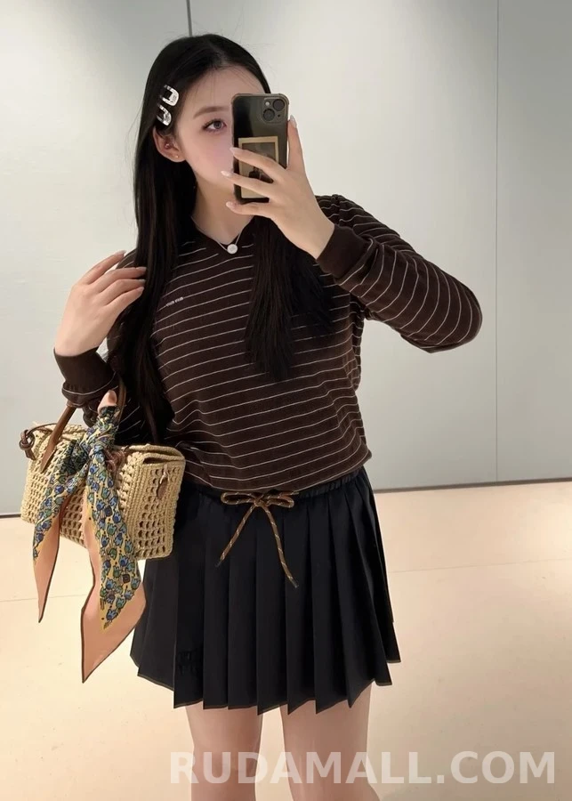 미우미우 미우미우 스트라이프 카라 니트 상세 이미지