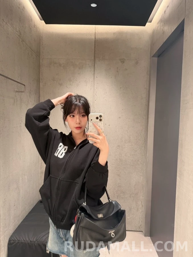 발렌시아가 발렌시아가 테이프 레터링 후드 집업 상세 이미지