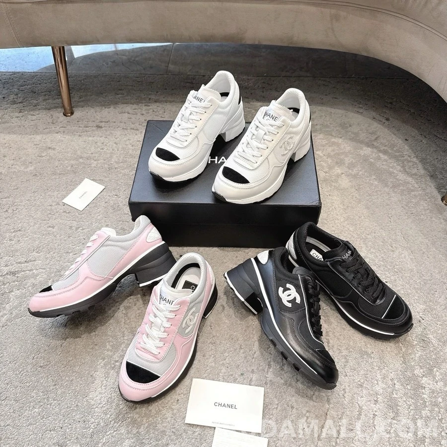 샤넬 샤넬 Double C 로고 청키 스니커즈 상세 이미지