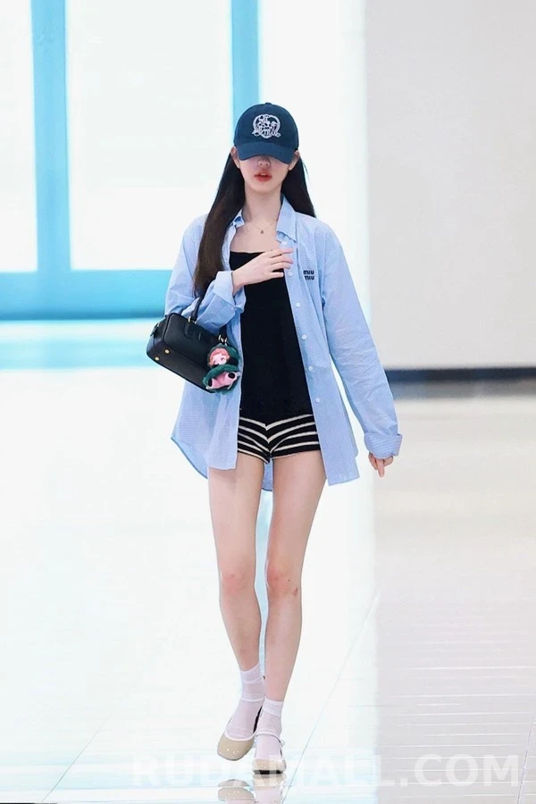 미우미우 미우미우 로고 체크 셔츠 스카이블루 상세 이미지