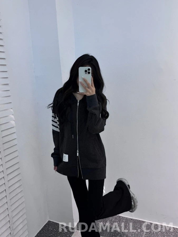 톰브라운 톰브라운 삼선 후드 집업 상세 이미지