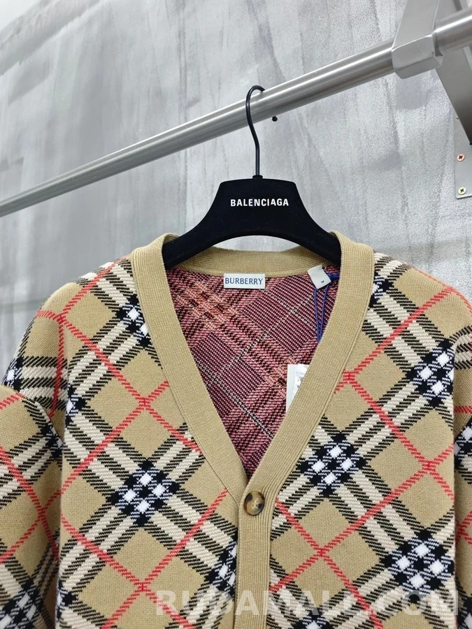 버버리 버버리 체크 패턴 가디건 상세 이미지