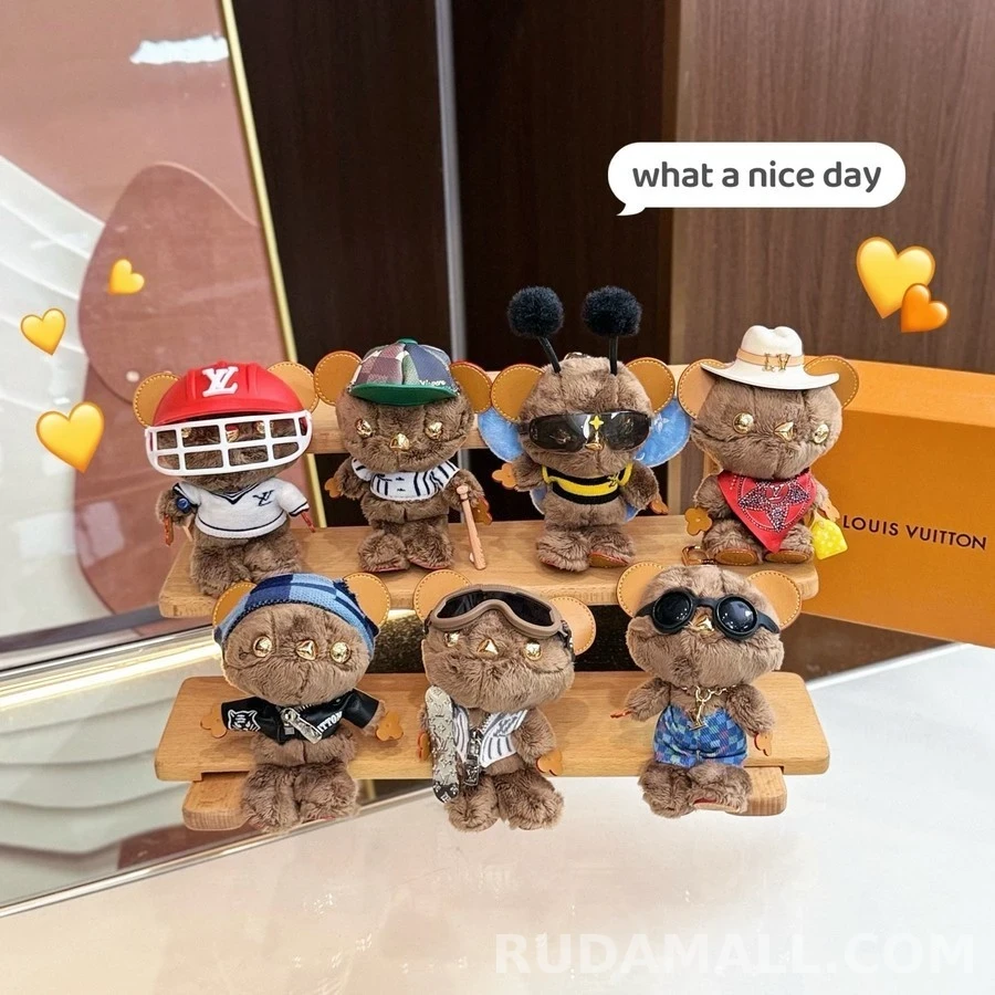 루이비통 루이비통 Louis Bear 곰돌이 가방 참 상세 이미지
