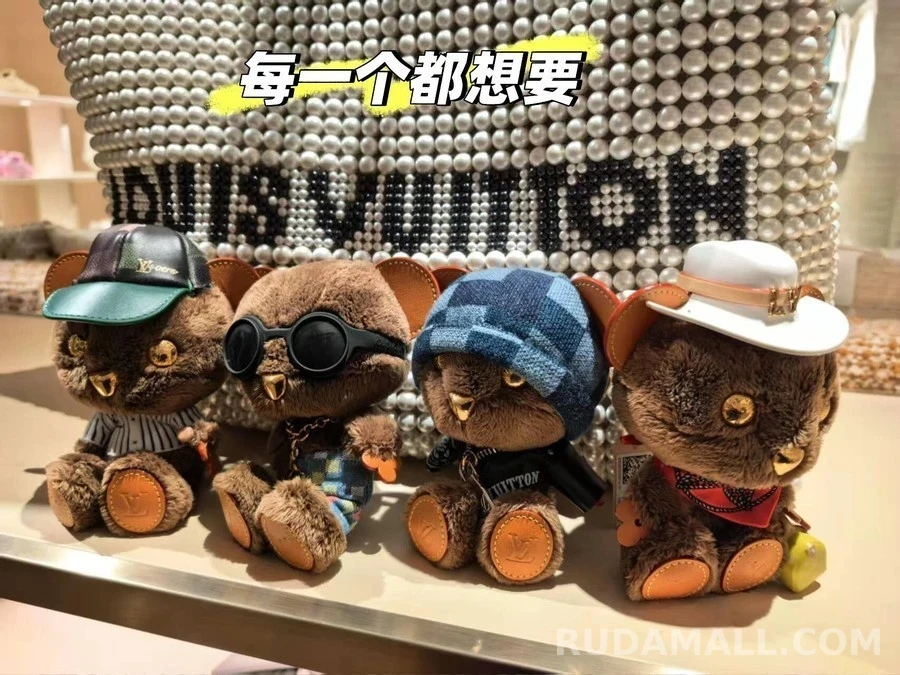 루이비통 루이비통 Louis Bear 곰돌이 가방 참 상세 이미지
