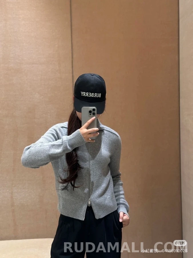버버리 버버리 투웨이 집업 하이넥 니트 가디건 상세 이미지