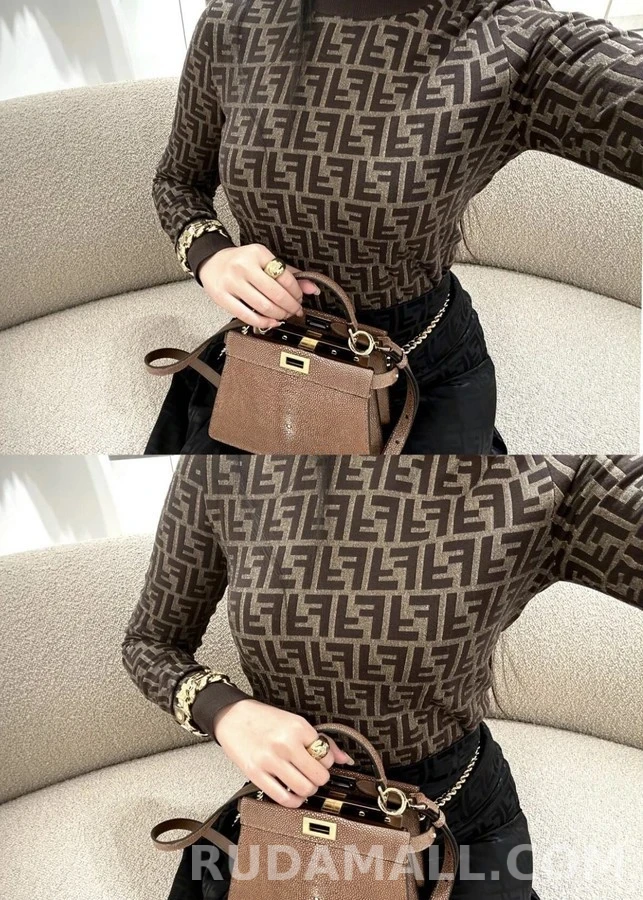 펜디 펜디 모노그램 터틀넥 긴팔 티셔츠 상세 이미지