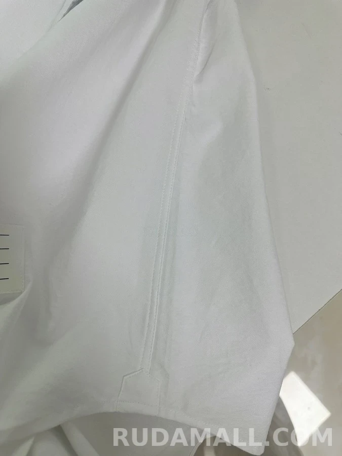 톰브라운 톰브라운 컬러 스트라이프 포켓 긴팔 셔츠 상세 이미지