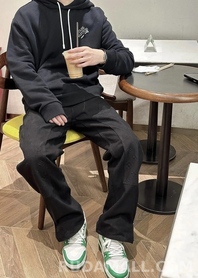 루이비통 루이비통 자수 후드티 상세 이미지
