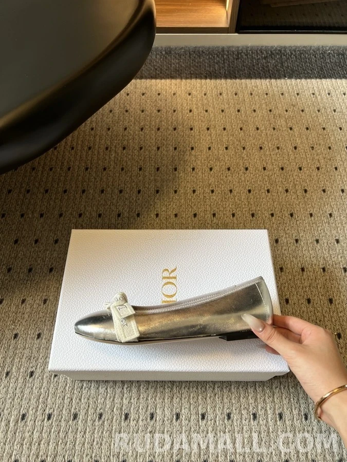 디올 디올 리본 보우 발레 플랫 상세 이미지