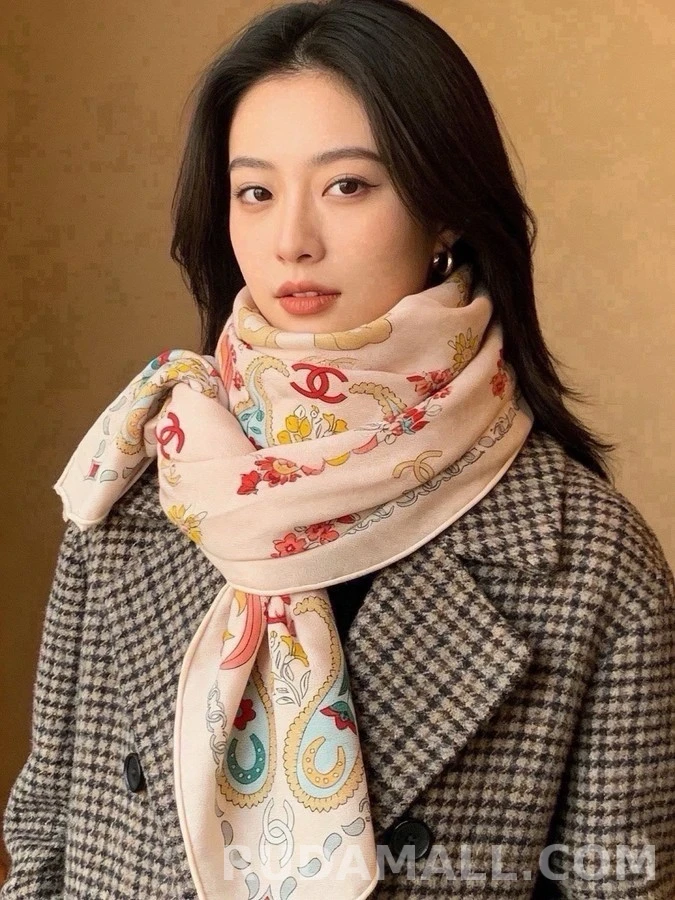 샤넬 샤넬 플로럴 페이즐리 패턴 숄 상세 이미지