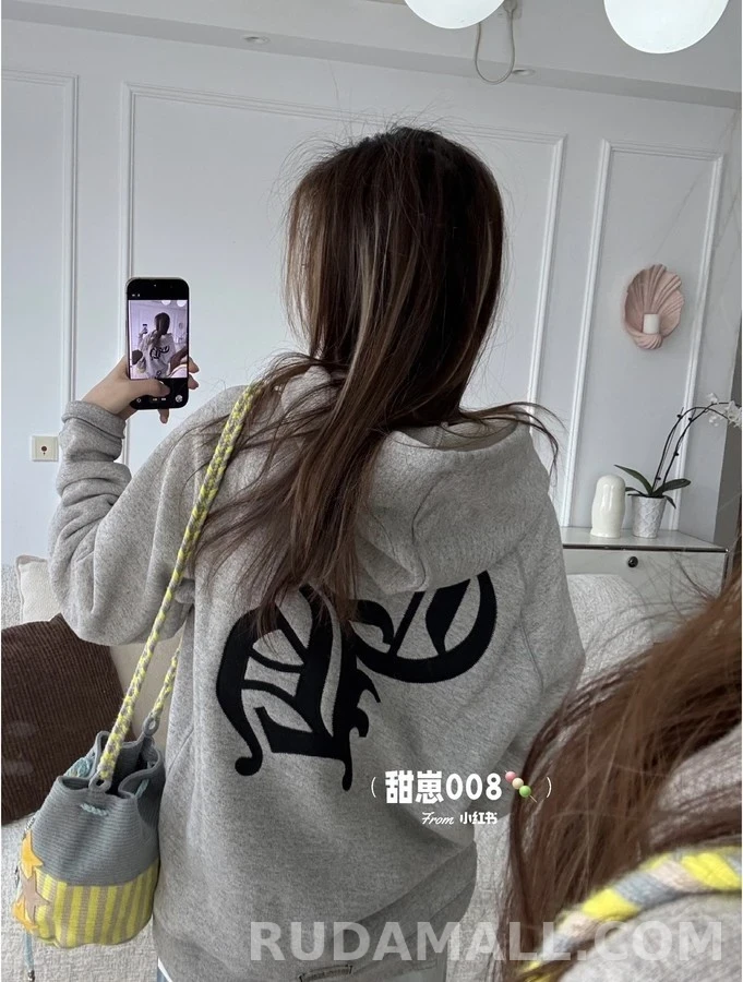 크롬하츠 크롬하츠 십자가 CH 로고 플록 후드티 상세 이미지