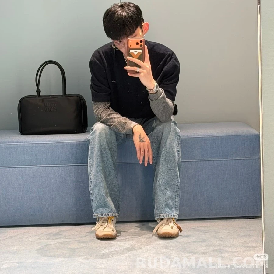 미우미우 미우미우 로고 레이어드 니트 상세 이미지