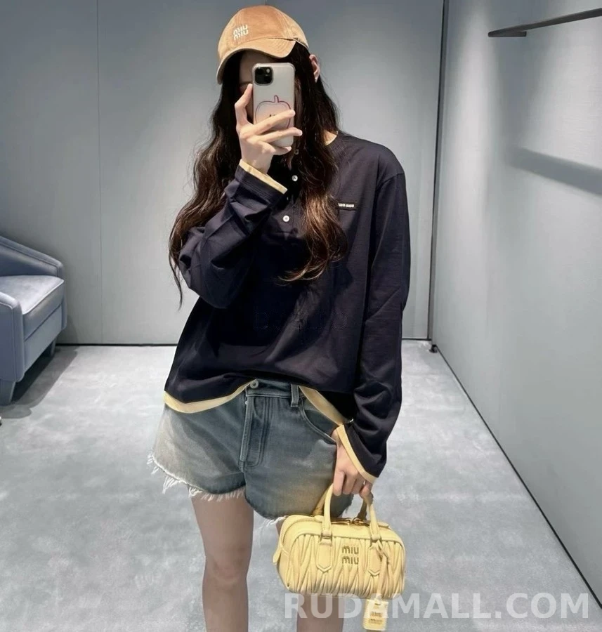 미우미우 미우미우 투톤 페이크 레이어드 헨리 티셔츠 상세 이미지