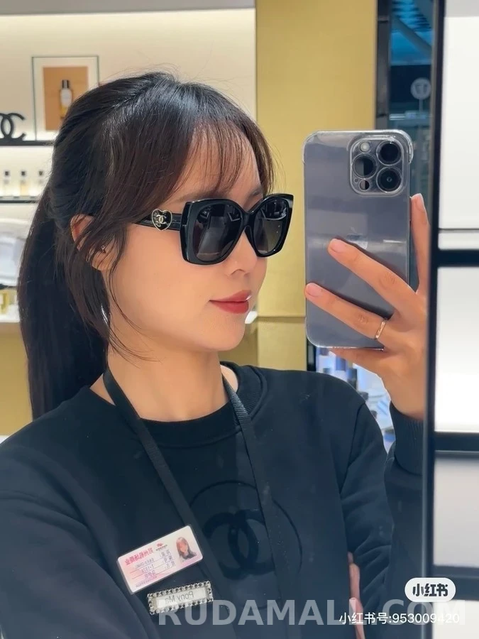 샤넬 샤넬 하트 로고 선글라스 상세 이미지