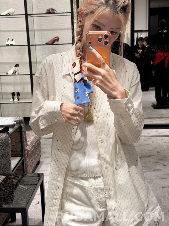 샤넬 샤넬 별점무늬 스트라이프 셔츠 상세 이미지