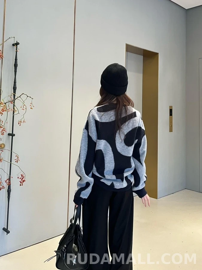 로에베 로에베 아나그램 자카드 니트 상세 이미지