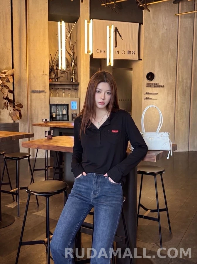 프라다 프라다 헨리넥 긴팔 티셔츠 상세 이미지