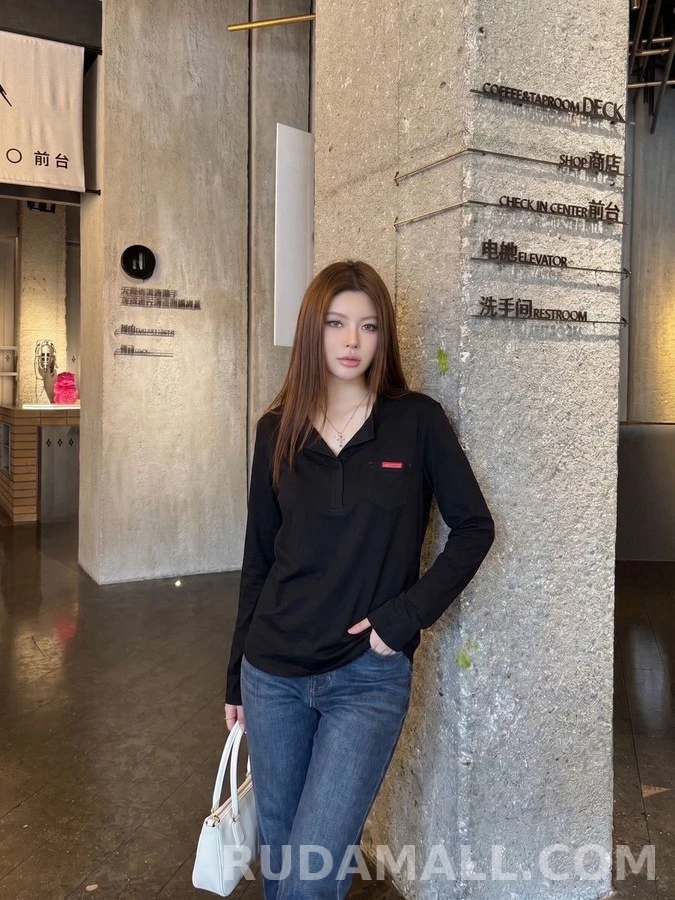 프라다 프라다 헨리넥 긴팔 티셔츠 상세 이미지