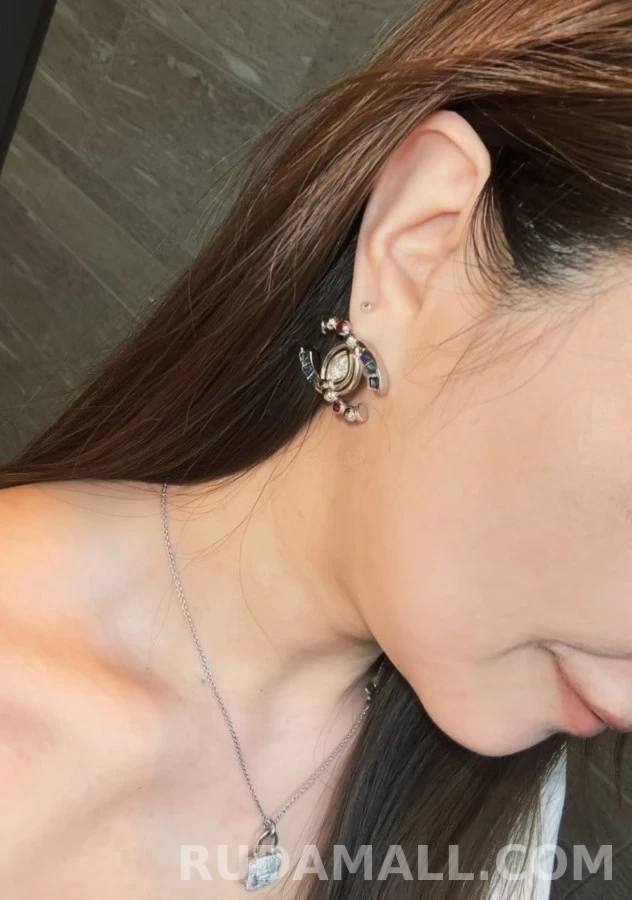 샤넬 샤넬 더블 C 젬스톤 이어링 상세 이미지