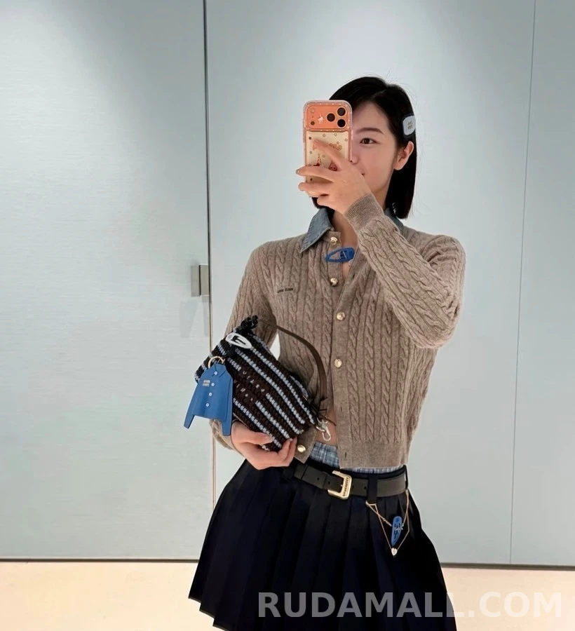 미우미우 미우미우 데님 칼라 케이블 니트 가디건 상세 이미지
