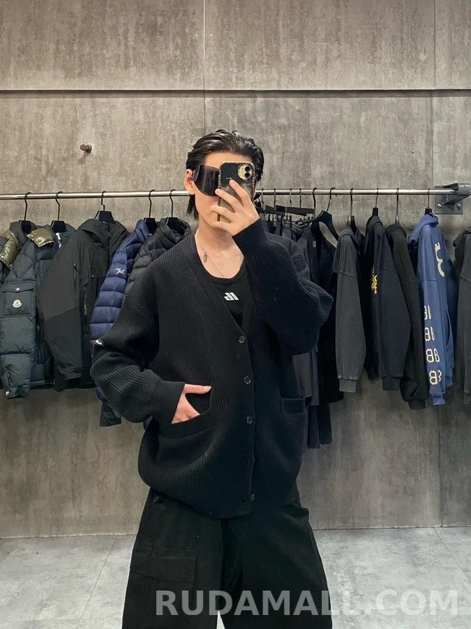 발렌시아가 발렌시아가 리브드 슬리브 라벨 가디건 상세 이미지