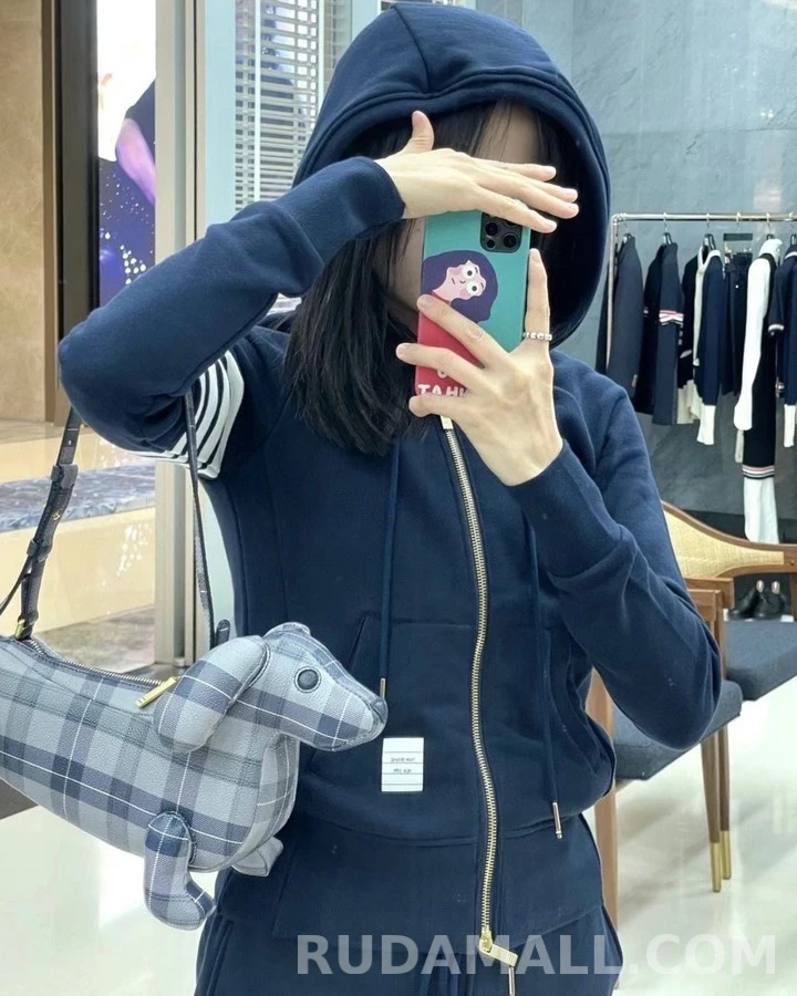 톰브라운 톰브라운 사선 스트라이프 후드 집업 상세 이미지