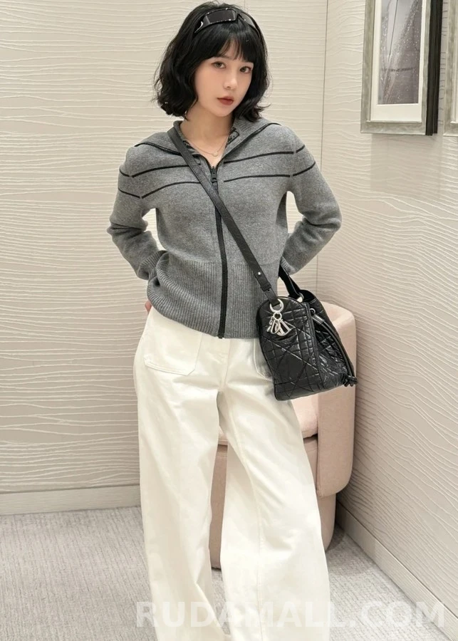디올 디올 Oblique 스트라이프 양면 가디건 상세 이미지